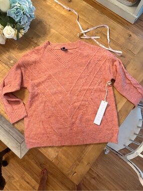 Lumiere Dusty Rose V-Neck Cable Knit Pullover Sweater